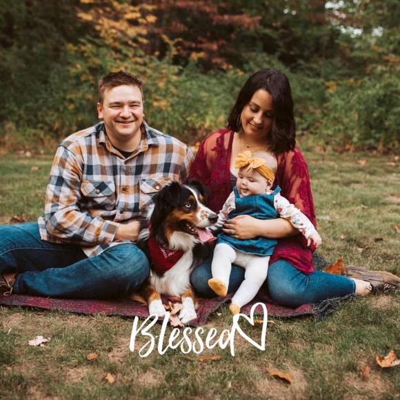 Meet your Posher, Brooke - Picture 1 of 1